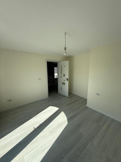 Vila Individuală 4 camere in Letcani Iasi, 196 mp utili teren 400 mp, Liberă, Mutare imediată
