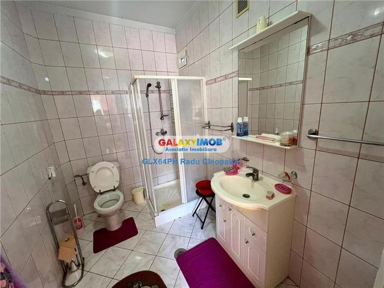Vanzare casa 4 camere in Ploiesti, zona ultracentrala