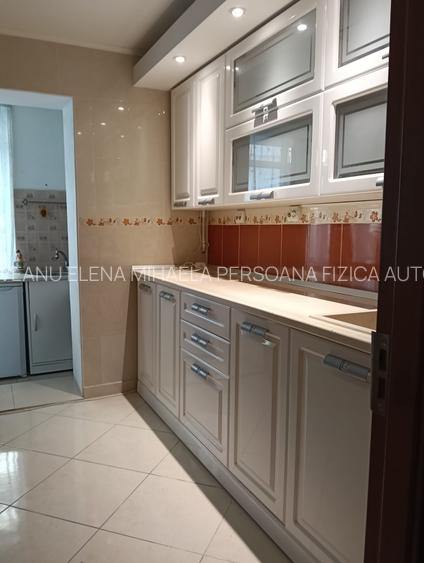 De inchiriat! Apartament 2camere, D, zona Cug - 3