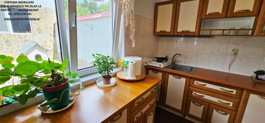 Casa cu o priveliste de vis, in inima naturii. com.Tarcau - 7