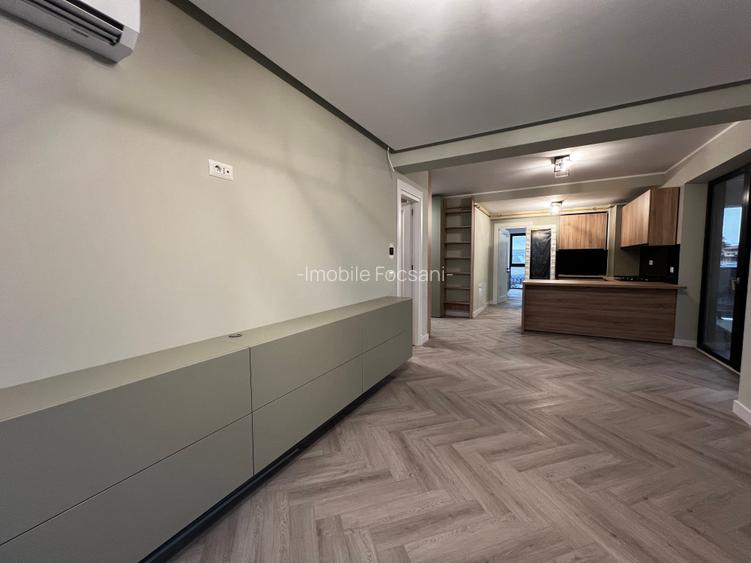 Apartament 4 camere-PARTER INALT -130 mp utili - 20