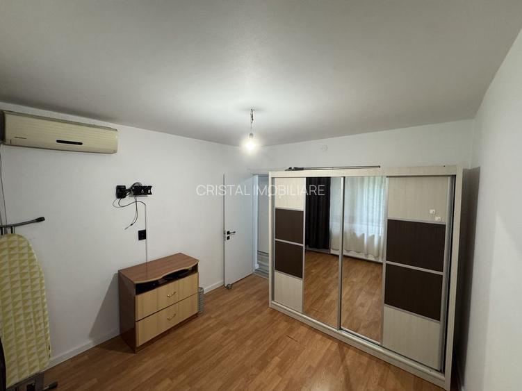 De Închiriat: Apartament 3 Camere la Metrou Brâncoveanu - 8