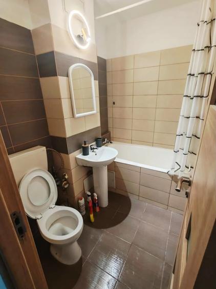 GARSONIERA- OZANA, CAT-FRIENDLY, BLOC REABILITAT, METROU, MODERN