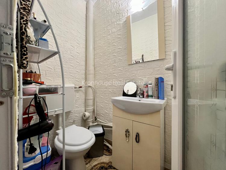 Apartament luminos 3 camere, 2 băi, parcare - 22