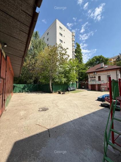 Inchiriere spatiu individual| Mall Vitan| Cladire + teren|