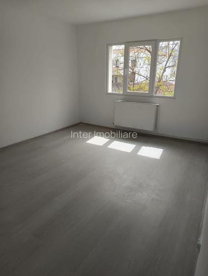 Apartament 56 mp, 2 camere, decomandat, de vanzare, Pizza Nico, Cod 163254 - 3