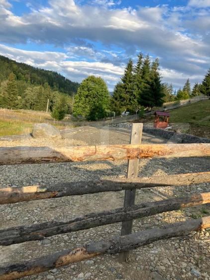 Oportunitate-cabana de vanzare, 4 camere, 75 mp, 34,5 ari teren, zona Colibita