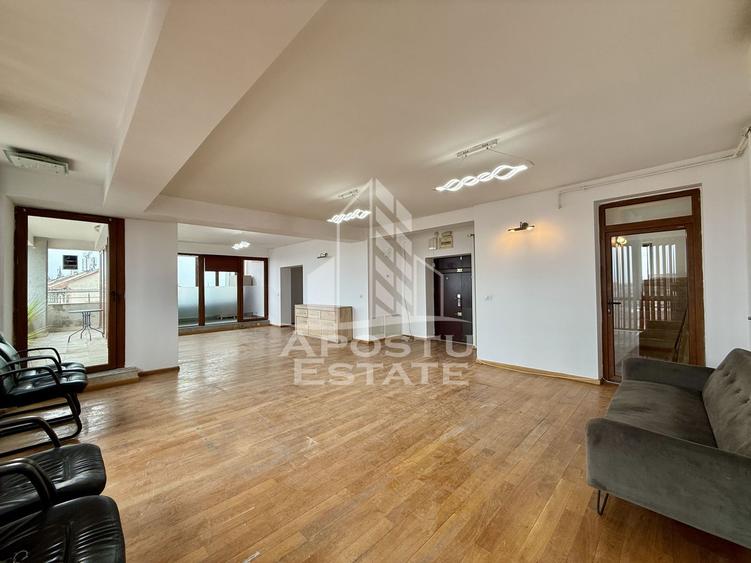 Apartament de tip penthouse de vanzare, zona Fabric Timisoara