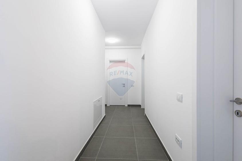 Apartament cu 2 camere cu gradina de vânzare