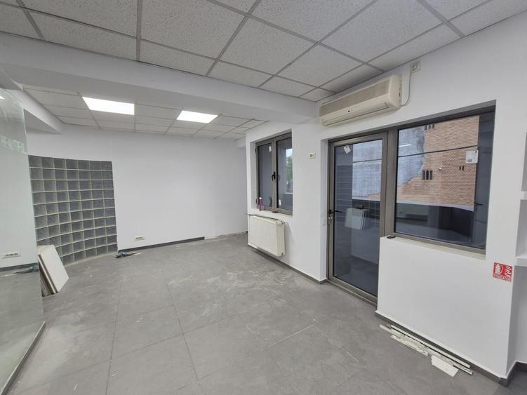 Clădire de birouri 680 mp de vânzare, Foișorul de Foc, centru