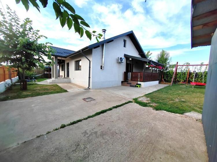 VOROVEȘTI - Casă individuală P+POD + 573 mp teren