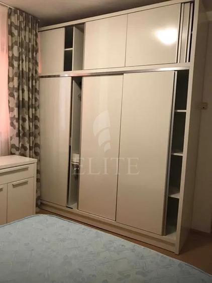 Apartament 2 camere în zona CASA RADIO