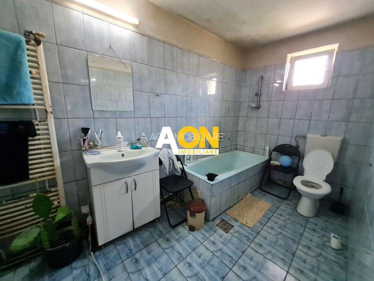 Casa 3 camere, 123mp, Teren 792 mp, Centru - 10