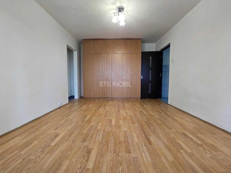 Apartament 2 camere, Mircea cel Batran, etaj 2, centrala proprie, fara risc seis - 3