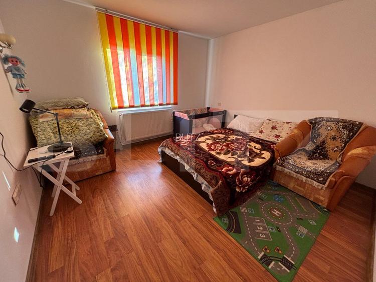 Casa de vanzare, cu 4 camere, 180 mp, zona Aninoasa - 9