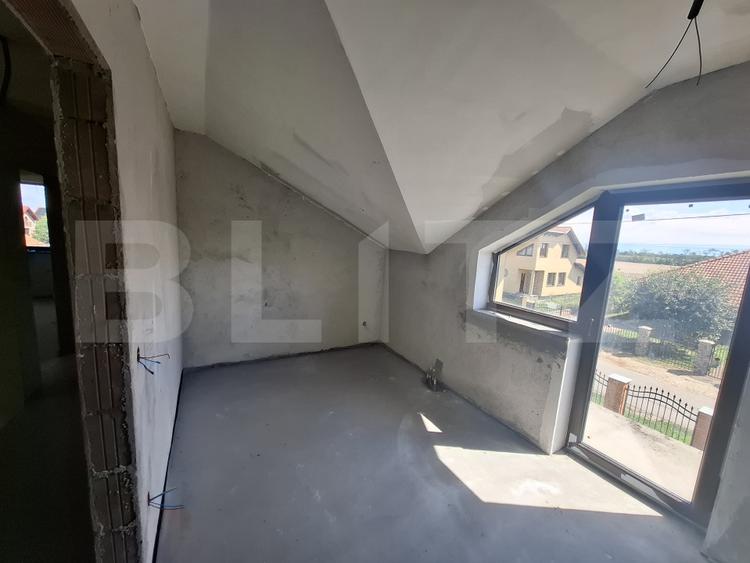 Casa tip duplex, 96 mp, zona Dorolt