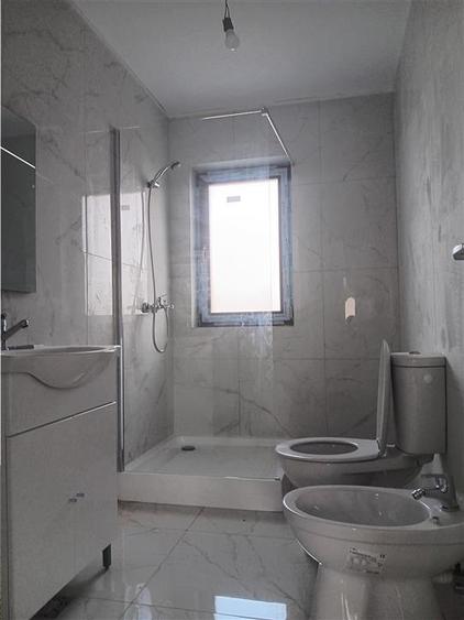 Barnova CASA PARTER su 101mp 4cam 2 bai 450mp teren toate utilitatile la gata