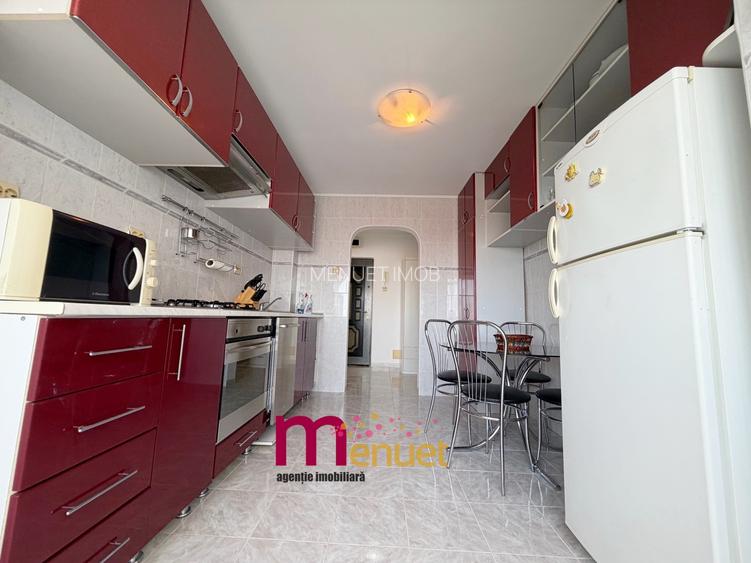 Apartament 3 camere,str.Victoriei,etaj 2 - 19