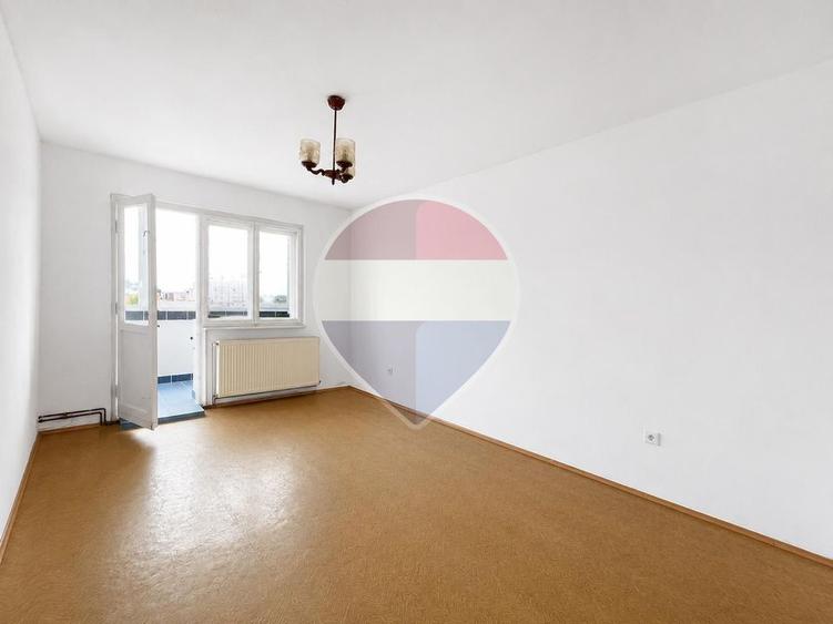 1.767 €/mp | 51 mp utili + balcon 4 mp | Etaj 6/10 | Comision 0