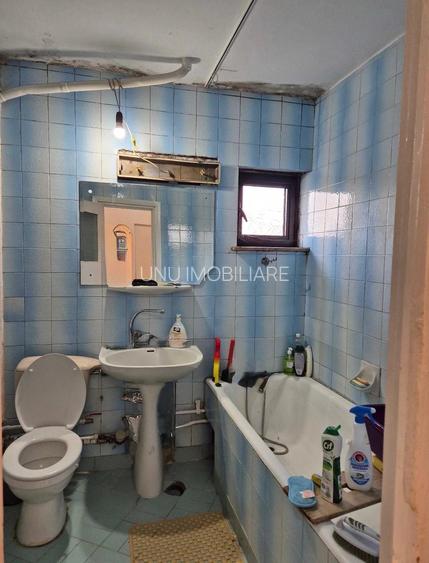 3 camere D- 78 mp - Posta Pacurari- 137000 euro - 2