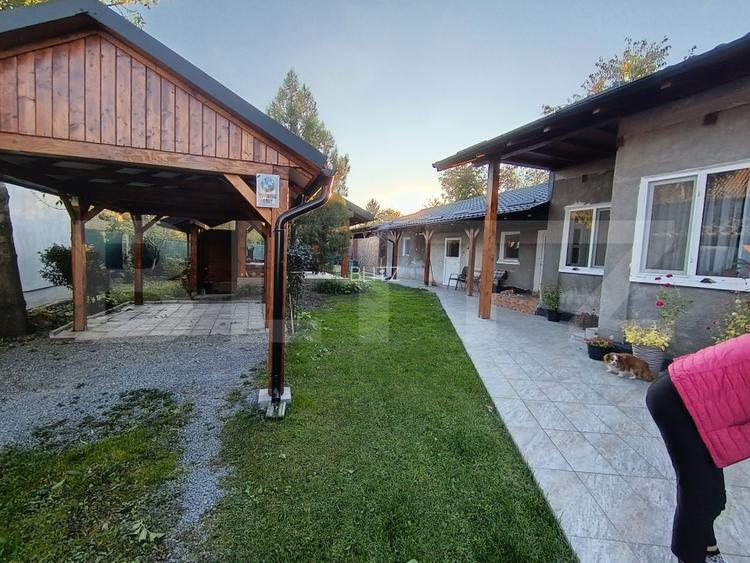 Casa cu 3 camere,baie, bucatarie,anexe.pivniță teren 800 mp - 4