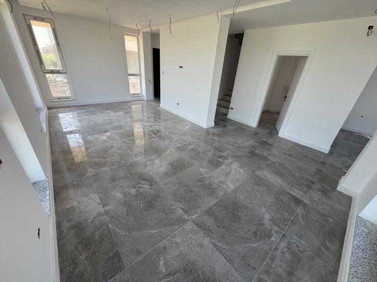Vile Tunari, zona BUNA, Toate Utilitatile, curte 350m2