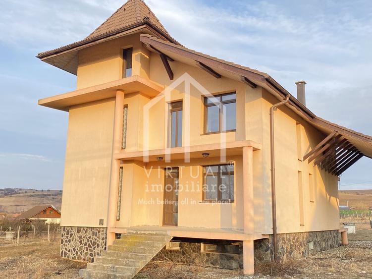 Casa de vanzare in Sibiu, parter si mansarda, teren de 2000mp
