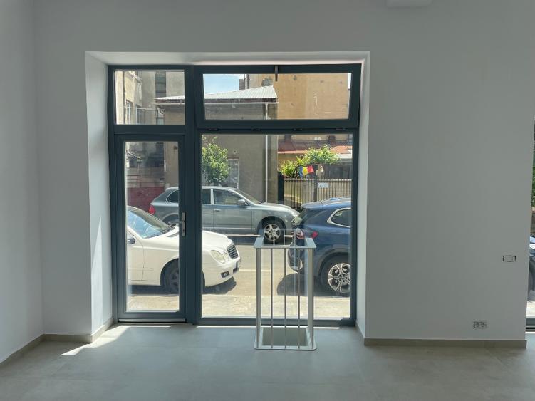 Spatiu deosebit in zona Dacia – Eminescu - Stefan cel Mare