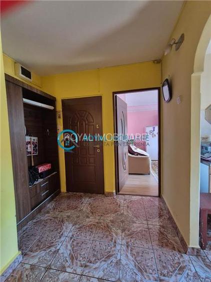 Royal Imobiliare - Vanzare apartament 2 camere zona Paltinis - 10