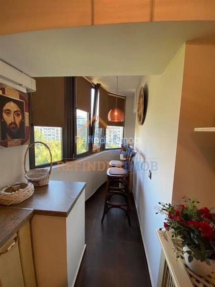 Apartament 2 camere Blv Unirii vedere catre bulevard etaj intermediar - 11