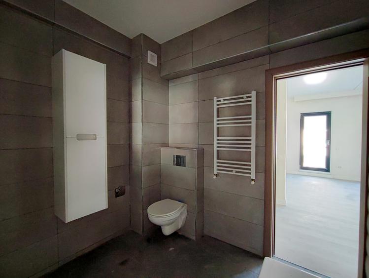 Apartament cu 3 camere si loc de parcare de vanzare in Tomis Plus, comision 0%