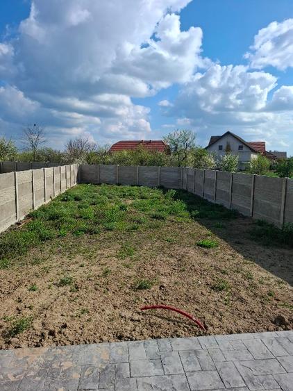 Proprietar vand duplex cu toate utilitățile
