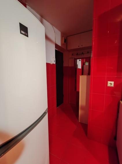 Vând apartament cu 2 camere