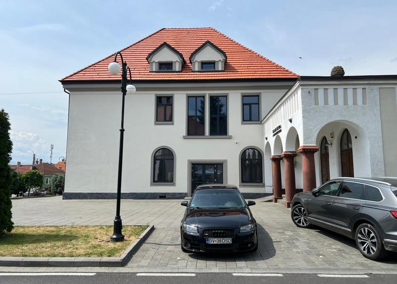 Spatiu comercial de inchiriat pe Strada Lunga 111, Codlea