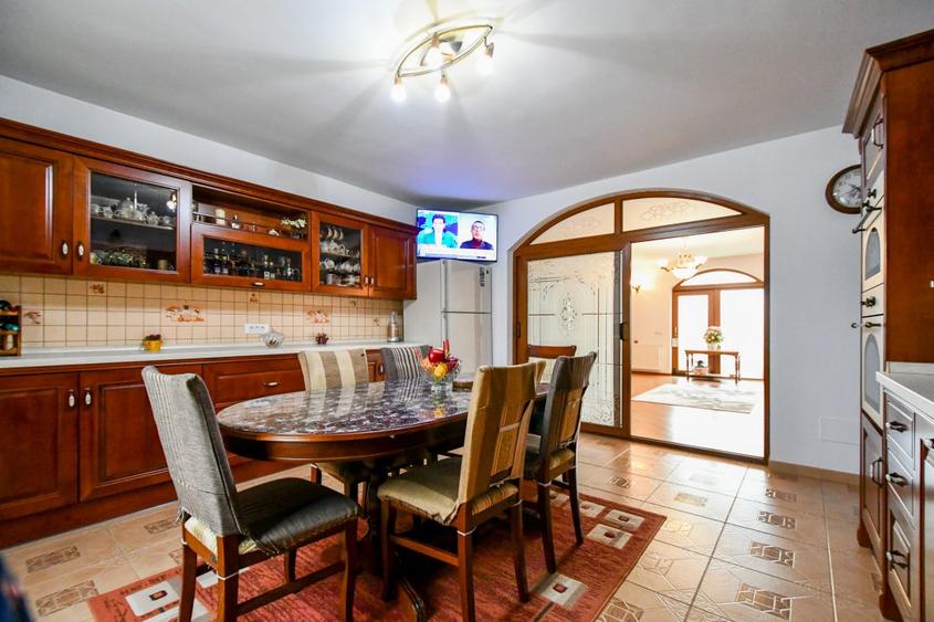 Vila independenta energetic cu teren 427mp pe colt COMISION 0%