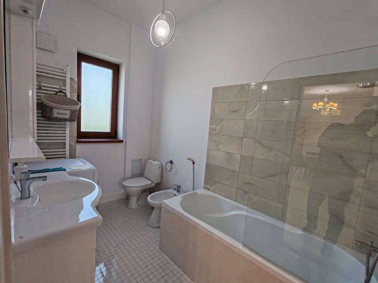 Apartament 2 camere, 86 mp, confort sporit, eliberare imediata!