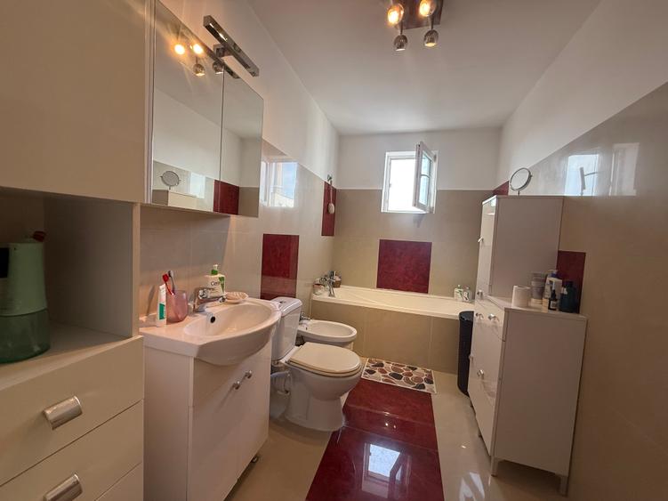 Apartament 4 camere tip Duplex * Mobilat si Utilat*