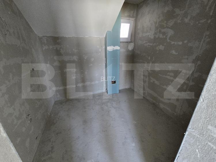 Apartament spatios cu gradina, 68mp, cu 3 camere, dressing, garaj - 18
