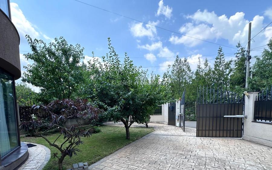 Vila individuală nouă P+2,garaj 2 mașini,curte,terasă,grădină. - 7