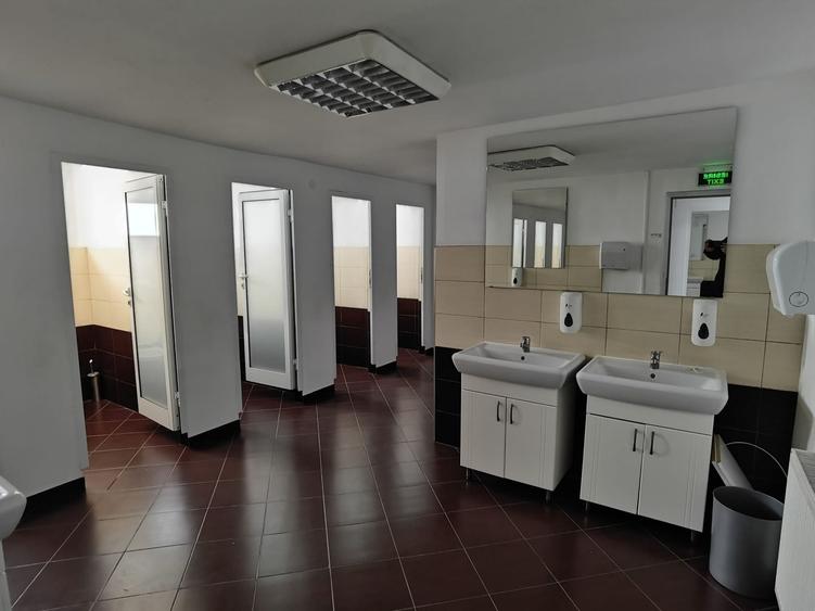 Spatii birouri/servicii