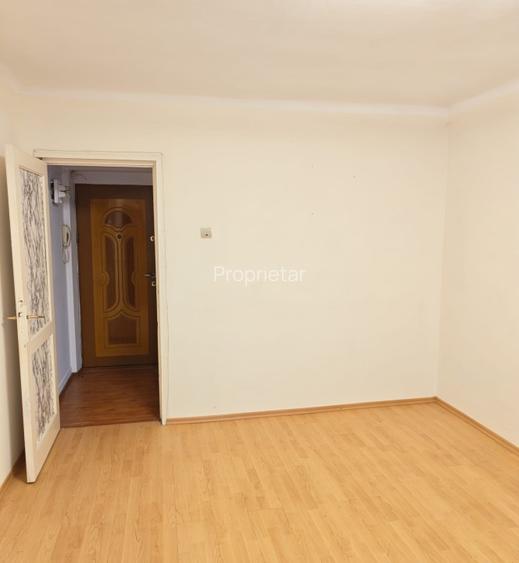 Apartament 3 camere etaj 2/3 - 13