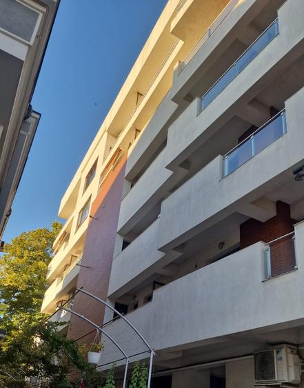 ASE - Romana - Dorobanti - 2 camere - mobilat utilat modern - centrala termica