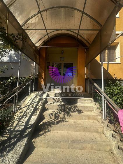 APARTAMENT 2 CAMERE 48MPU, CU BALCON -SEMAFORULUI