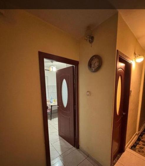 40562  Apartament 3 camere Dacia
