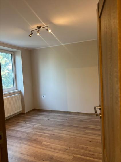 Apartament 2 camere 53 mp Școală 7 ( Liceul Mihai Eminescu)