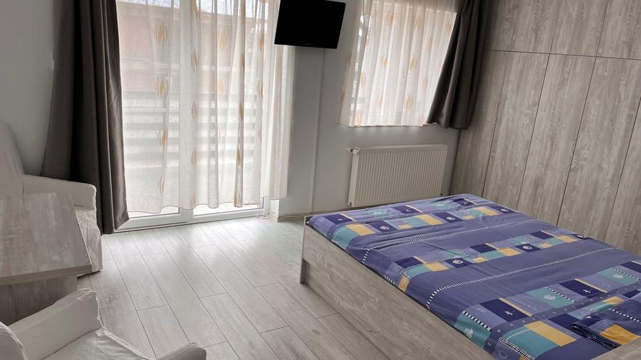 Vilă 3 camere | 100 mp utili | două curți | Tunari