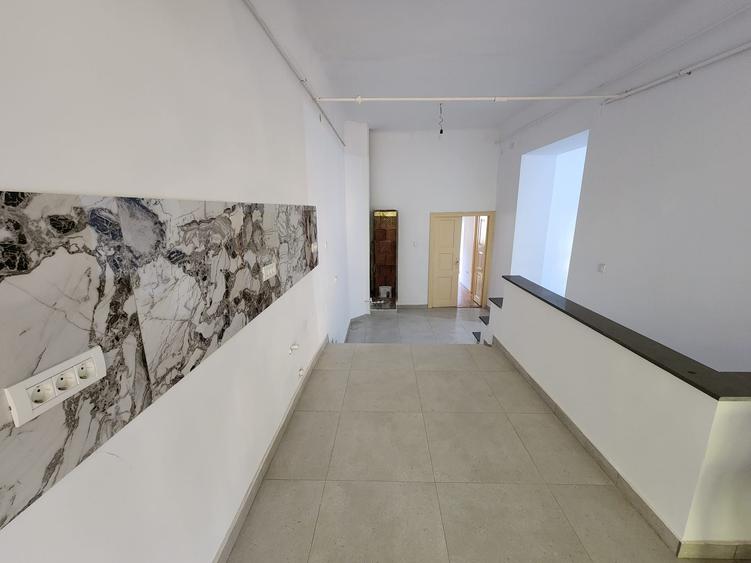 Apartament 3 camere decomandat Unirii - Horoscop 8 minute metrou