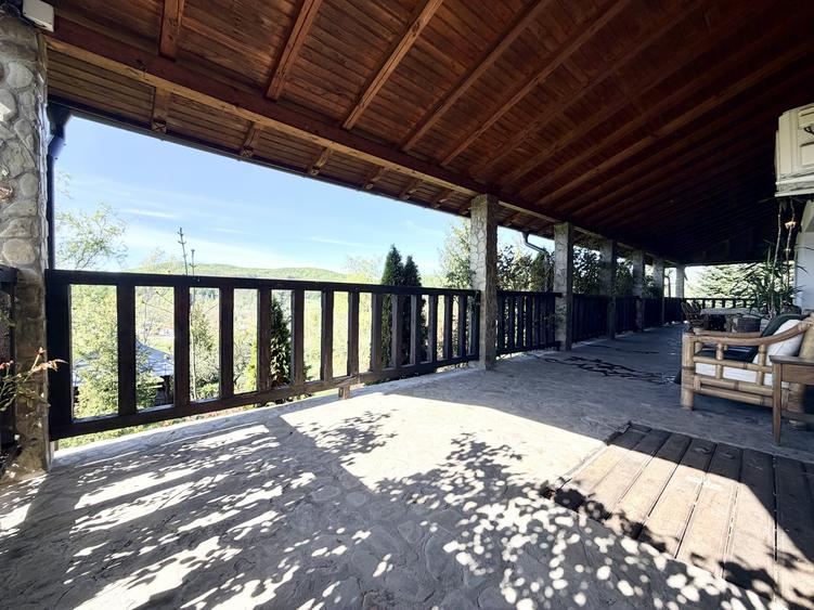 Refugiu Slanic Prahova, Casa cu 5.2 Ha, Panoramă, Natura & Potențial Turistic