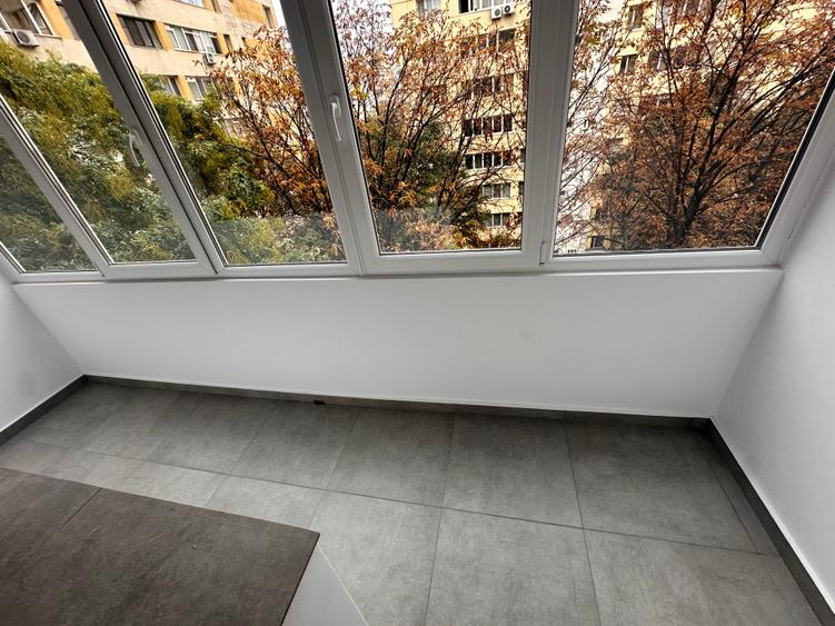 Lacul Tei. 3 camere renovat complet
