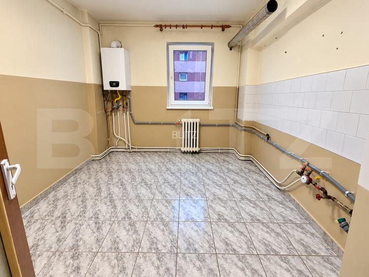Apartament cu 4 camere decomandate, 78 mp, garaj, zona Cetate - 3